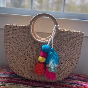 Pom Pom Straw Tote Bag - Natural